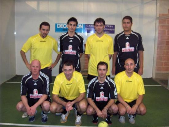 Les mecs en jaune 2